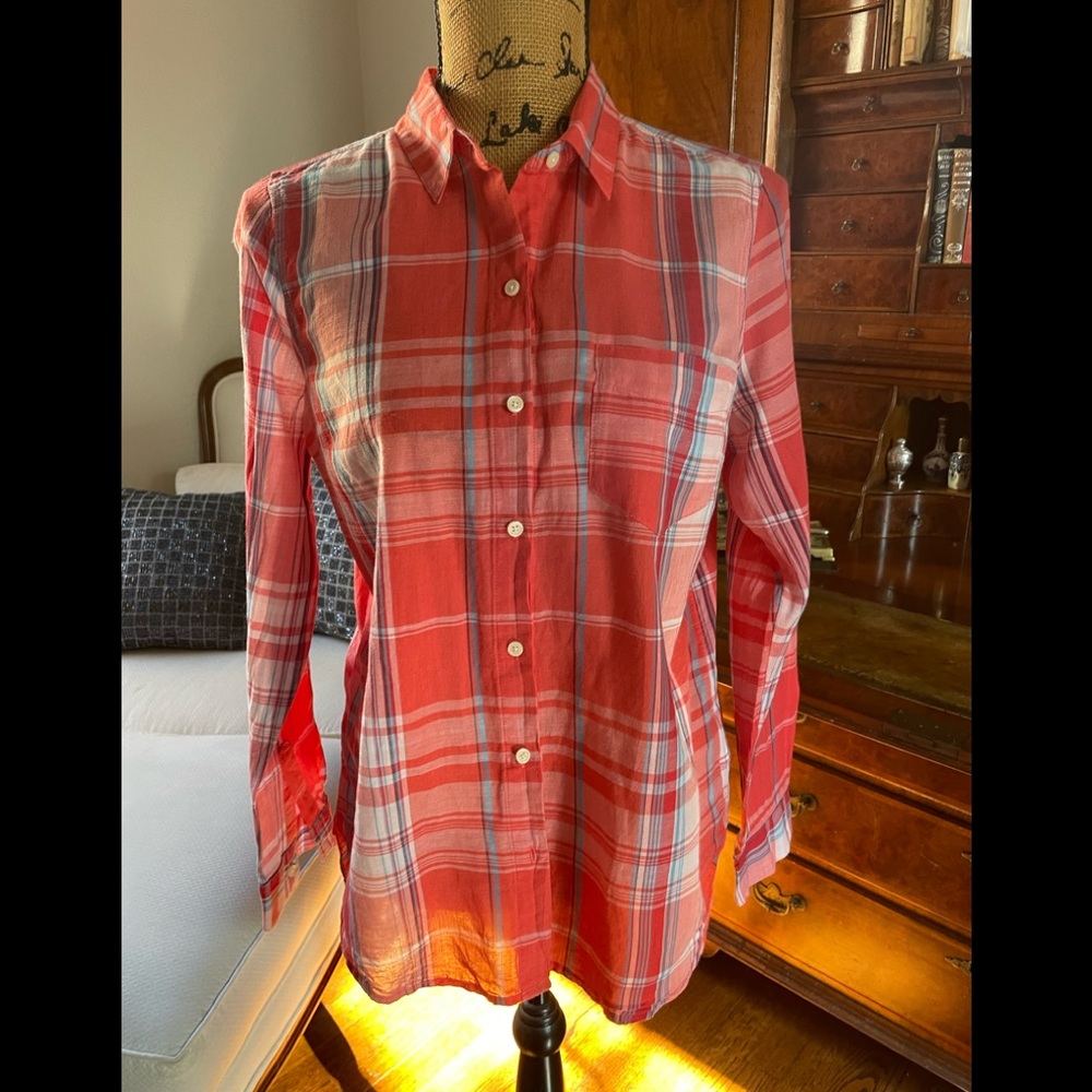Old Navy Madris Shirt - M